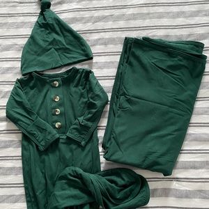 Hunter Green Newborn Knot Gown, Swaddle, & Hat Set